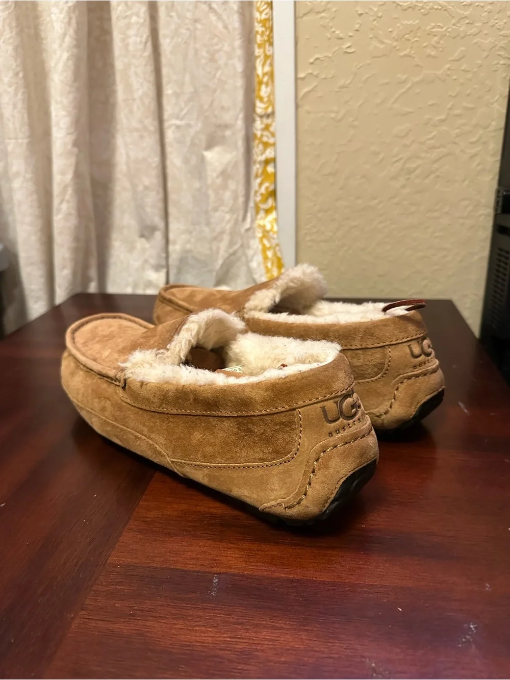 Mens UGG Ascot Tan Brown Suede Lined Slippers Shoes Moccasins Loafers Size 11